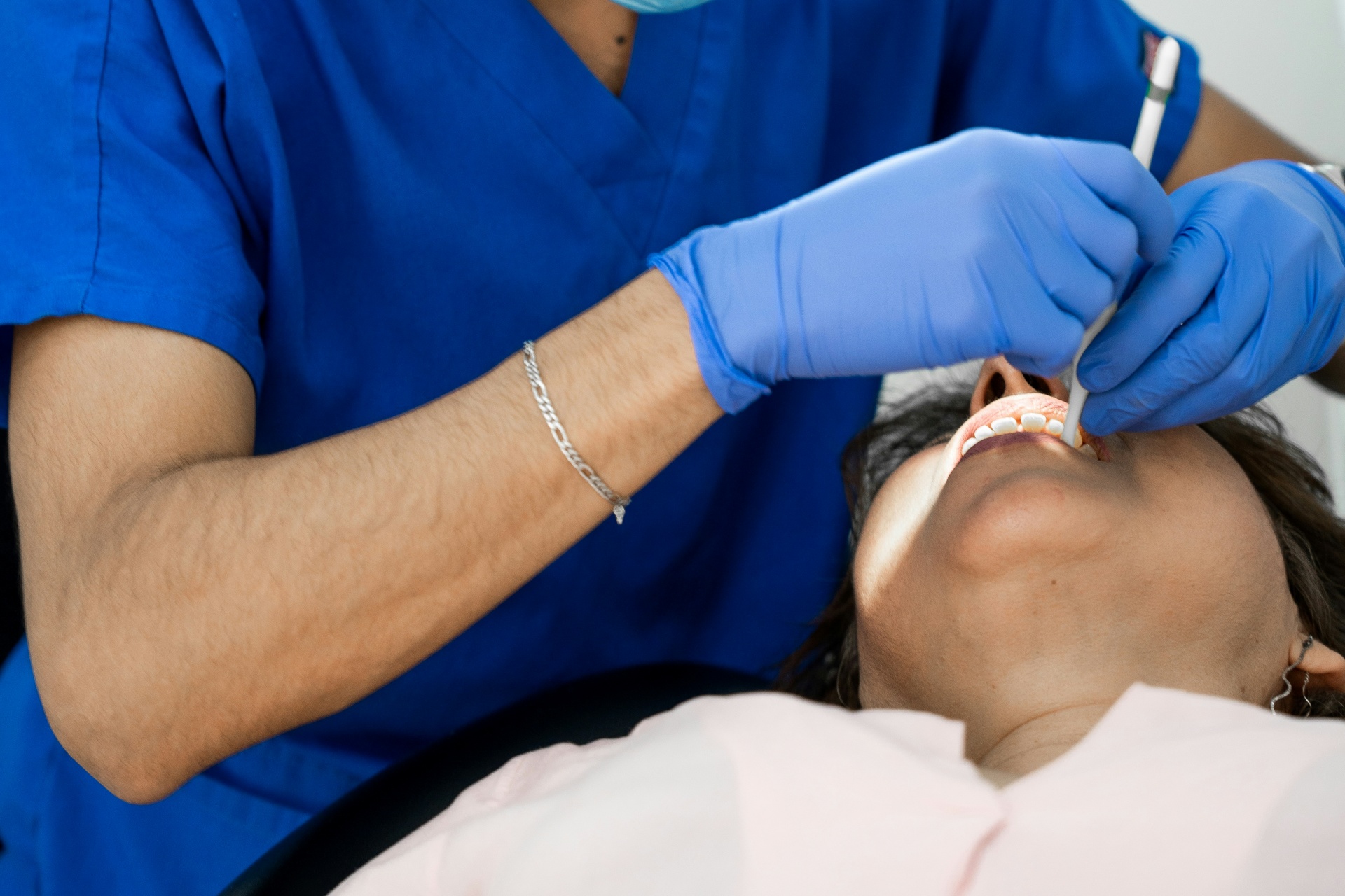 What is scaling and root planing. The step-by-step guide to deep teeth cleaning